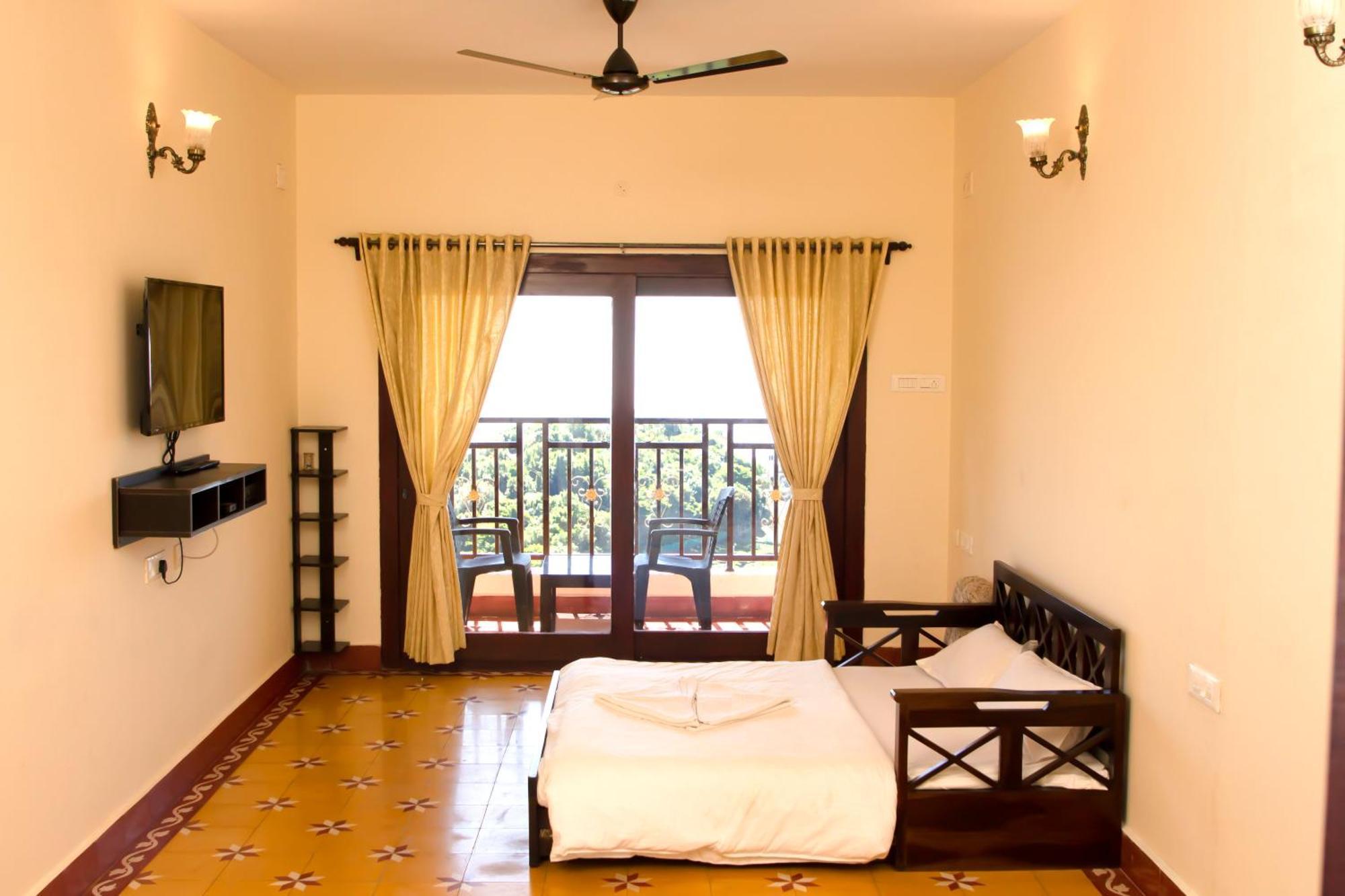 The Royale Ridge Hotel Kotagiri Bagian luar foto